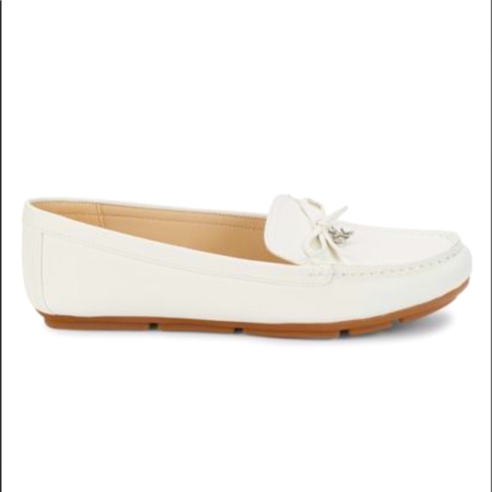 Calvin Klein Loafers Flat White with Bow Knot Charm Driving Moccasins - Picture 3 of 16